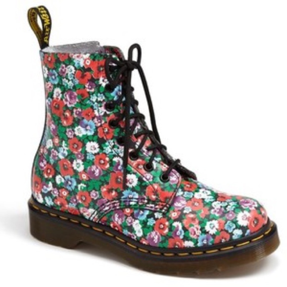 brand new DR.MARTENS